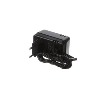 AC ADAPTER